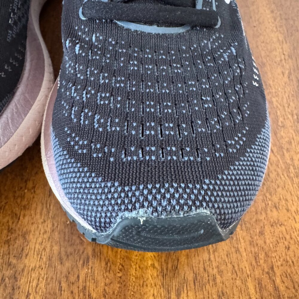 Brooks Glycerin 19 in Black and Pink - Picture 9 of 14